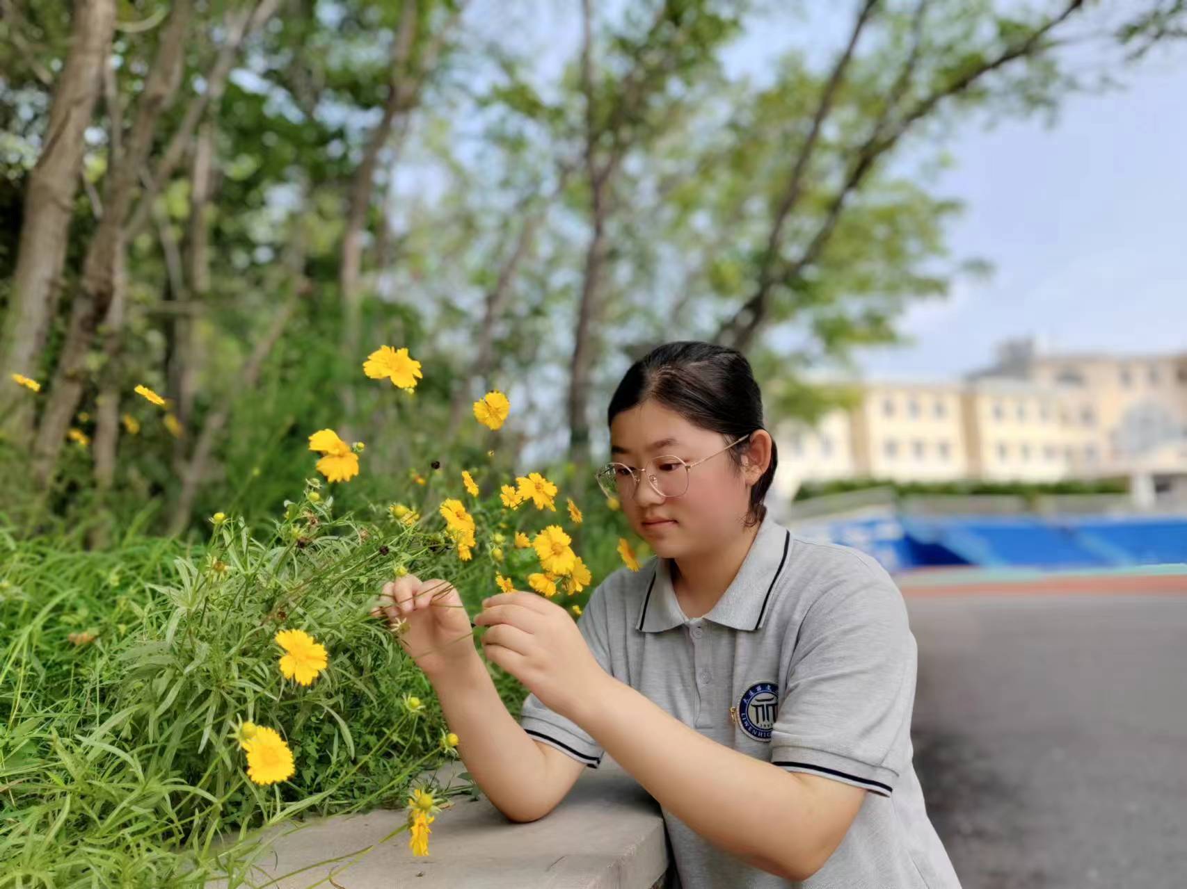 刘思萌1