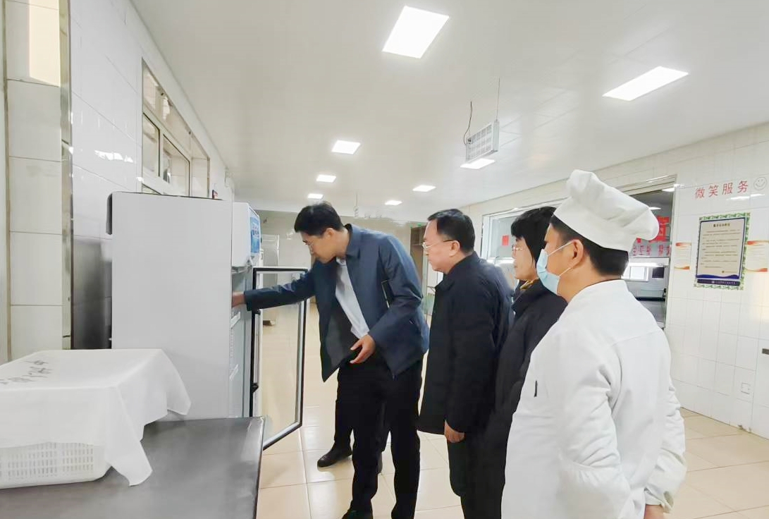 食堂2